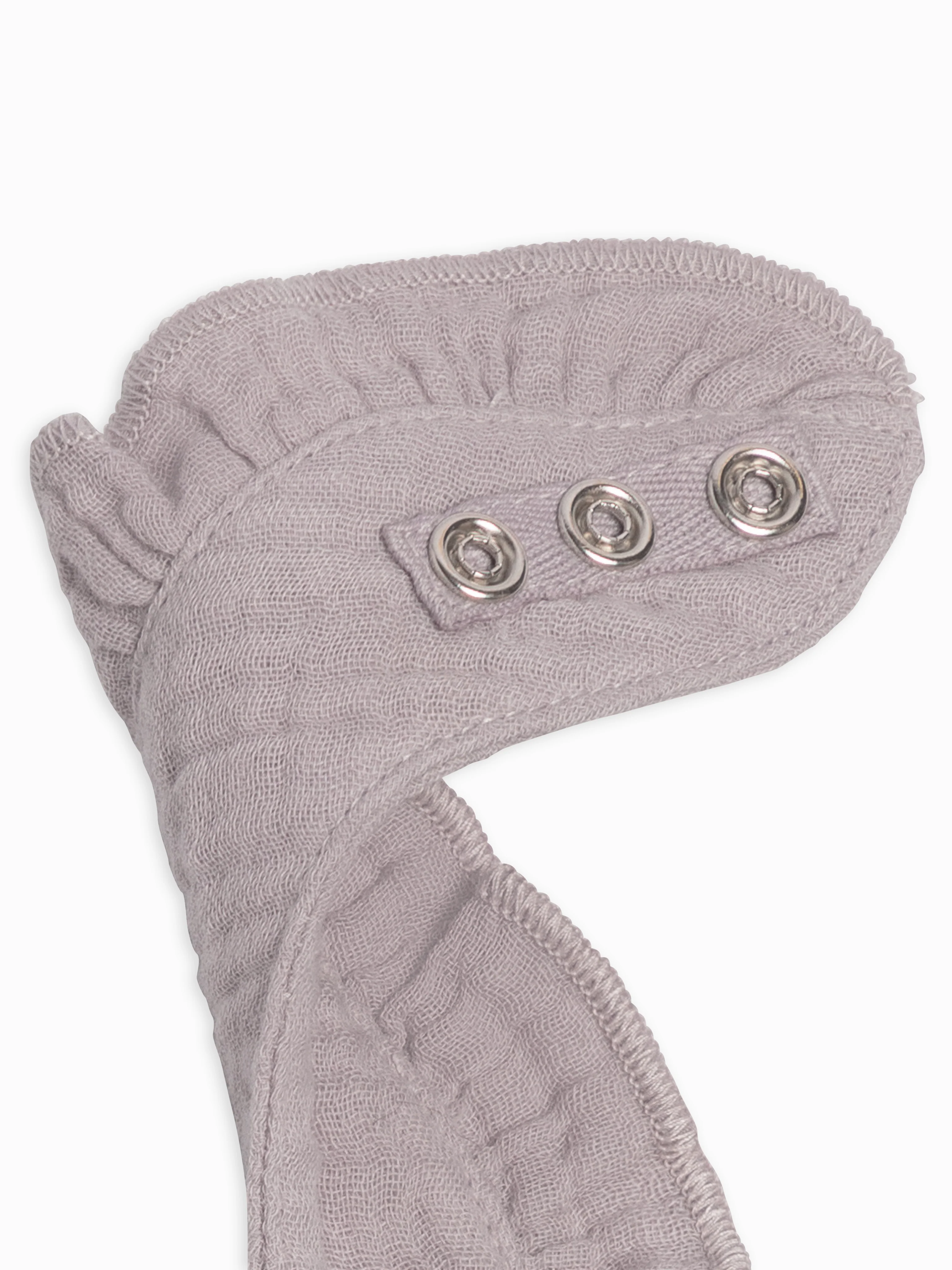 Muslin Ruffle Bib
