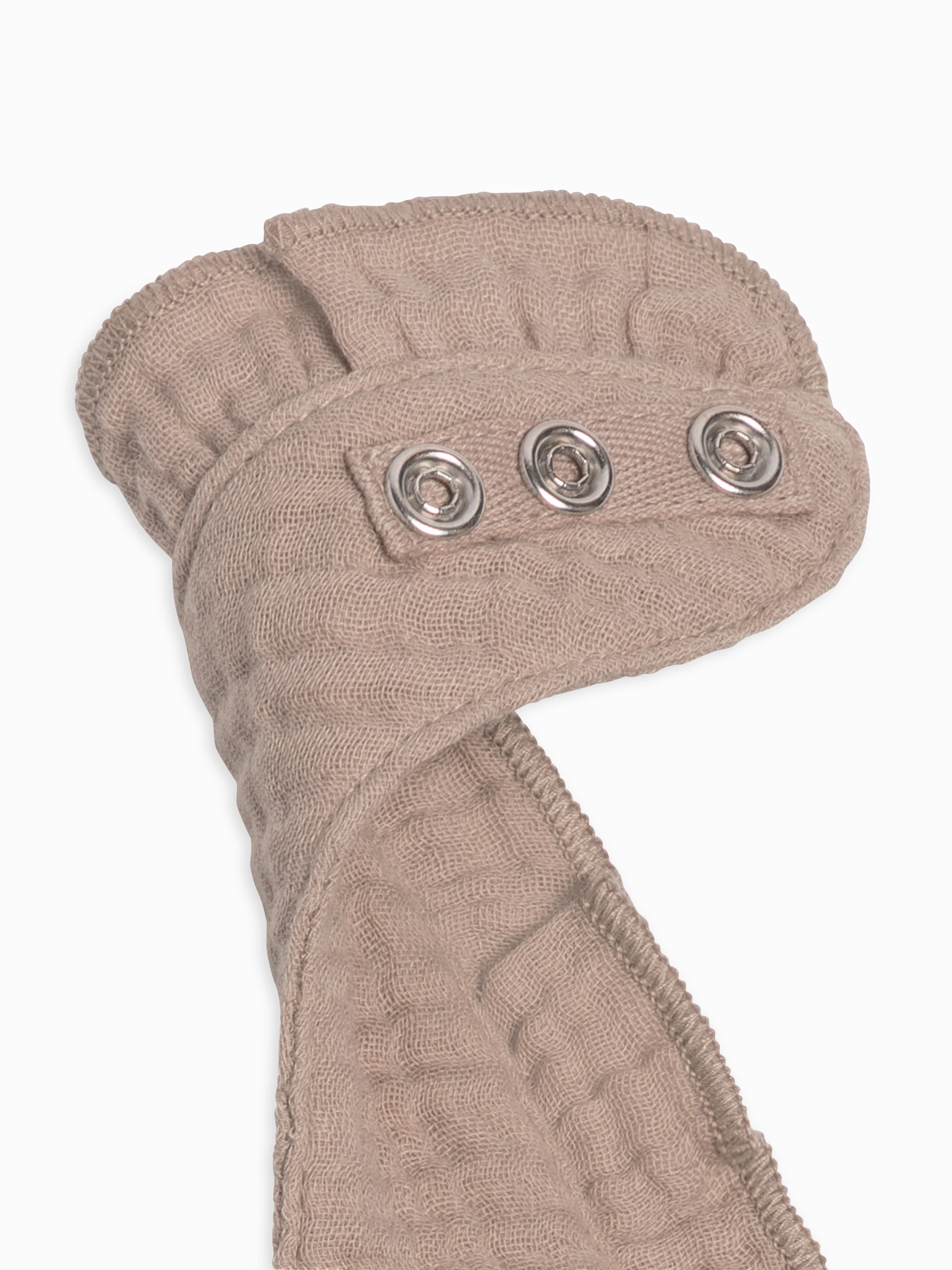 Muslin Ruffle Bib