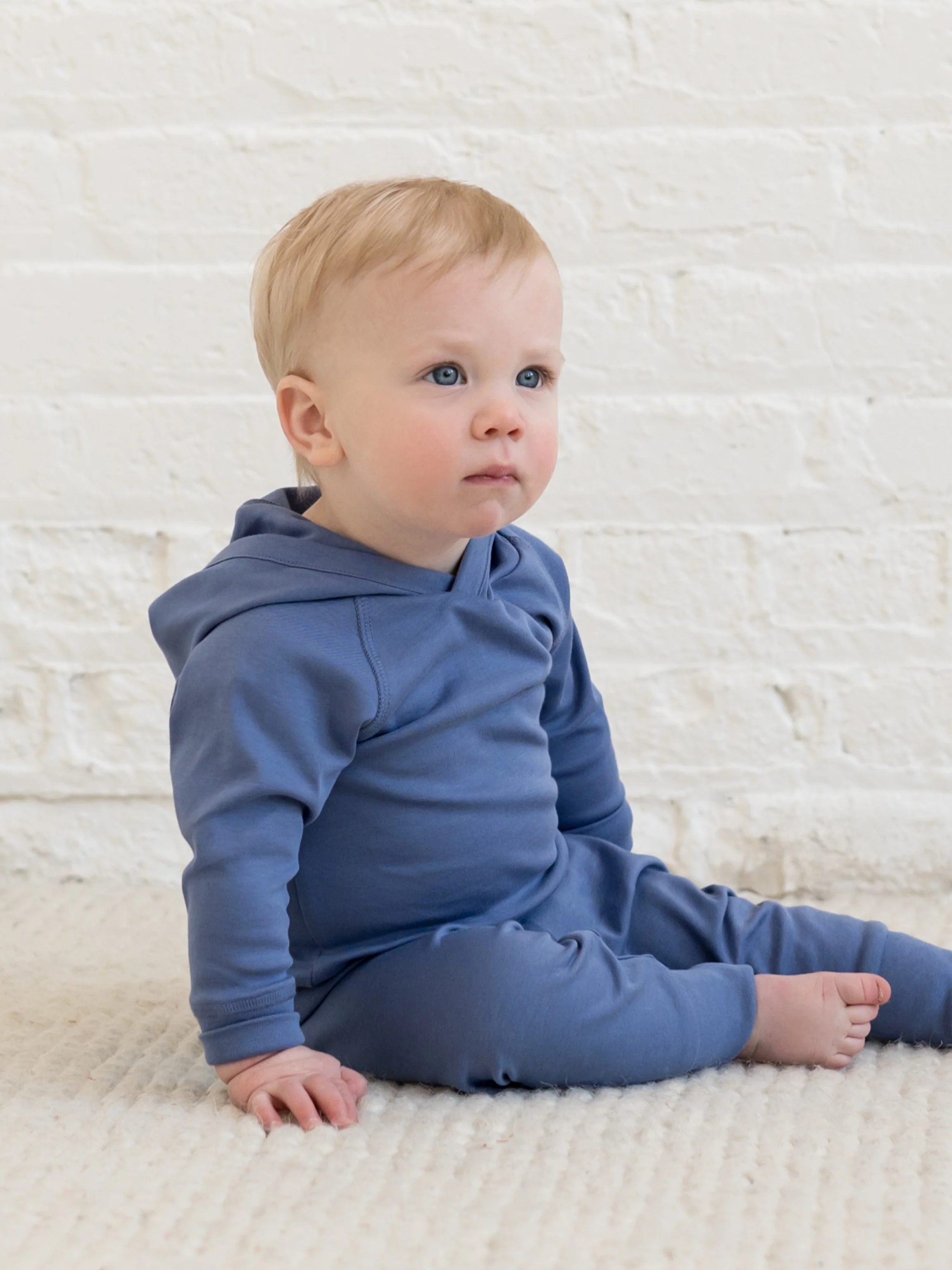 Madison Hooded Pullover